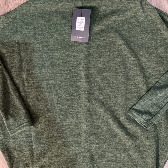 FASHION NOVA GREEN MINI OFF SHOULDER BATWING DRESS, XS NEVER WORN! Brand new! - Picture 5 of 6